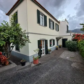 Chalé Funchal - City view - Image 2