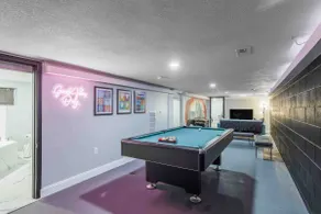 KC - Pool Table & Arcade Games - 7 min to P&L! - Image 2