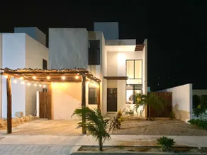 Chelem Beach - HOUSE 2 bedrooms, 2 baths plus pool - Image 2