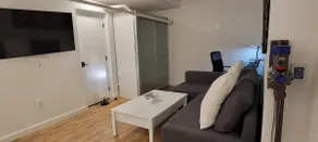 PRIVATE MINI STUDIO IN BRIGHT NEW BASEMENT (B2) - Image 3
