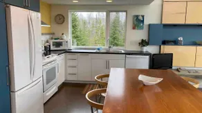 Lookout Over Lake Superior, Sleeps 4 - Image 4