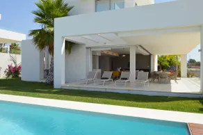 Superbe 4 chambres 3. 5 salles de bains villa avec piscine privée (chauffée) près de la plage - Image 2