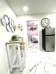 Merci’s Apartment - Image 2