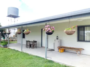 Country Cabin Retreat - Image 3