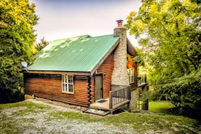 Country Blue Lake View Log Cabin - Image 2