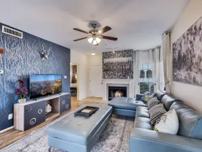 Atemberaubend Regal Lake Travis Island Condo mit Seeblick! - Image 2