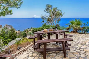 Casa Blue-Secluded Hideaway with Private Beach - Image 4