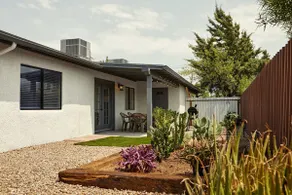 Secluded 2 Bedroom Home Close to Everything Tucson - Image 2