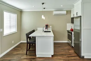 Willow Glen Executive Suite - Image 5