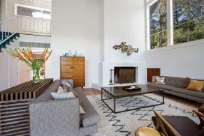 Spacious Country Escape with Pool & Views - Image 4