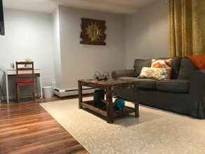 Fair Haven Heights Entire 1 Bedroom Apartment - Image 5
