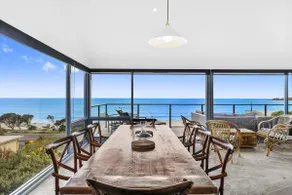 Beaches - Free WIFI With Blue Water Views - Image 3