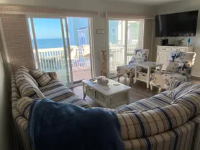 Dual master, end unit condo with amazing views - Image 2