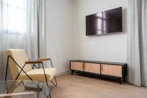 1-bedroom apartment - Image 3