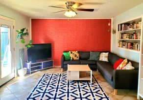Cozy, comfy family home close to NRG & Med Center - Image 2