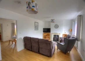 Wheelchair accessible 4 Bedroom entire house - Image 4