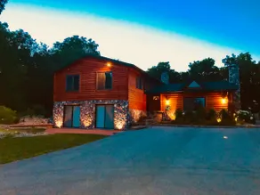 Luxury Log Cabin retreat home - Image 2