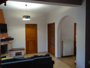 ”Olive Grοove” Country House - Image 3
