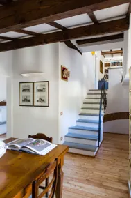 In a historic building between Florence, Bologna and Ravenna - Image 4