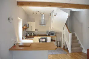 Stunning cottage located down a quiet country lane - Image 3