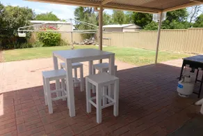 Central Views - Image 4