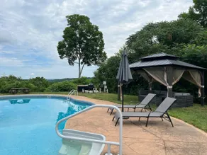 Breathtaking home with unforgettable views & pool! - Image 4