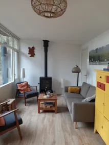 Woodland bungalow with lots of privacy - Image 2