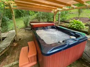 Relax at The Back Porch Retreat - Image 2