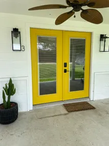 “The Willie” Private 2 BDRM/ 1 BA home in triplex - Image 5