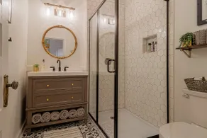 The Traveler's Apartment | 1BR 1BA + Kitchenette - Image 2