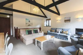 Dog-friendly converted Mill w/ hot tub - Image 3