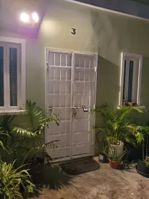 Modern studio in the amazing heart of Port Spain - Image 2