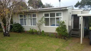 Walk to beach, Big block and Sea views! - Image 2