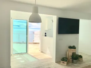 fantastiskt hus vid havet med terrass - Image 5