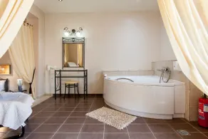 ESTATE KARES-STUDIO DELUX - Image 3