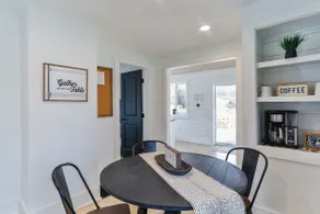 The Towpath Retreat-A Cozy Farmhouse Stay - Image 4