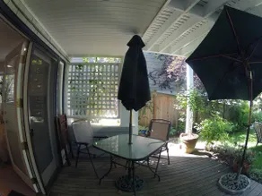 Walk to the U W: Private, Quiet, Garden Apartment - Image 3