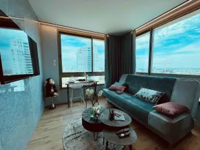 C Tower Premium Apt, Sea View - Image 2
