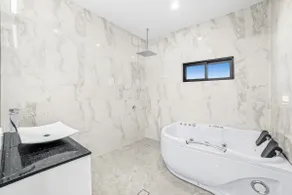50%OFF Huge Penthouse at the Beach, Great 4 Family - Image 3