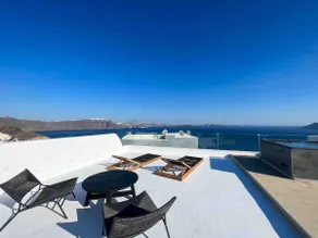 Panoramic Suite | Outdoor Hot Tub | Caldera View - Image 3