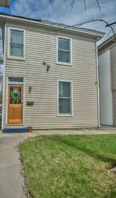 3 blocks from Spookynook & on the historical reg. - Image 2