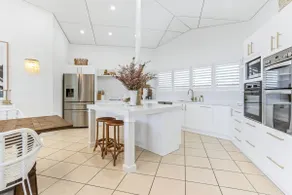 Luxe coastal village home, Peregian Beach - Image 2