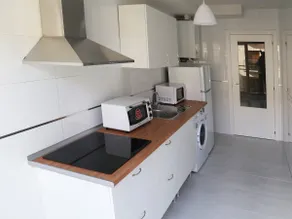 Apartment-Eigenes Badezimmer-P2 1G - Image 4