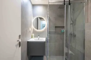 Cozy apartment in a new building apartment 4 - Image 4