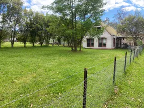 Fully furnished home amongst acre’s +40ft storage - Image 4