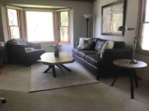 15 min from Erin Hill’s golf course. - Image 2