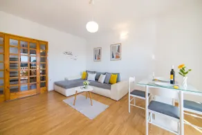 Gorgeous Apartment In Ploce With Wifi - Image 5