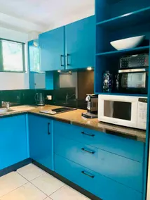 🍃Emerald Retreat🍃 Relaxing Luxury Studio Apartment - Image 4