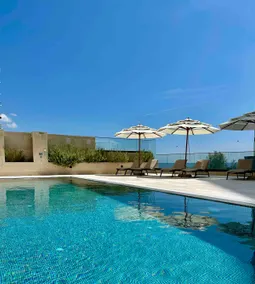 Lena Seaside Beachfront Home - Image 5
