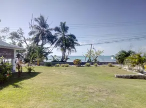 Peax Villa - Image 4